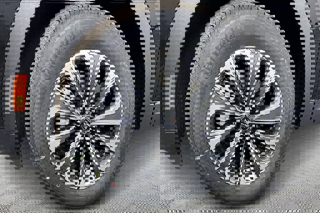 New 2026 Buick Envision Preferred image 12