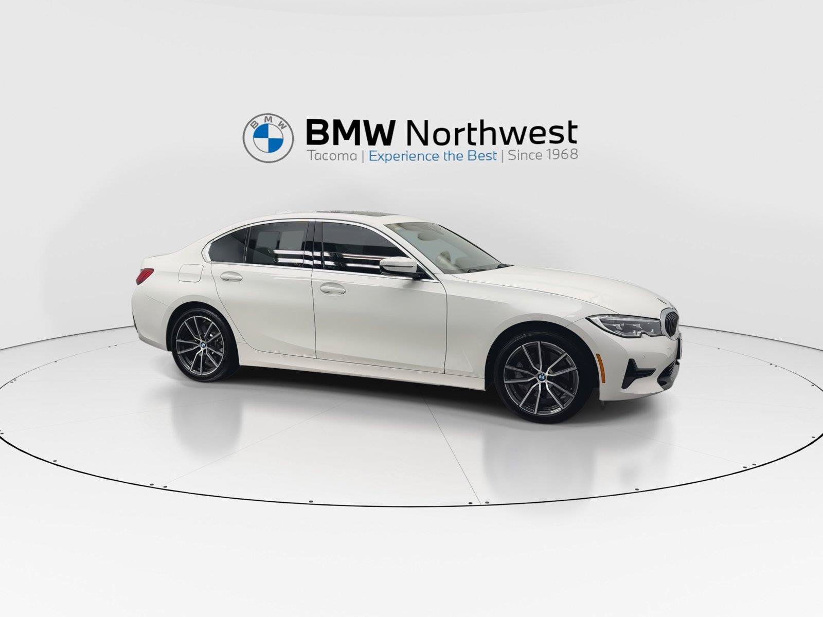 Used 2021 BMW 330i xDrive Sedan w/ Convenience Package AWD/4WD image 6