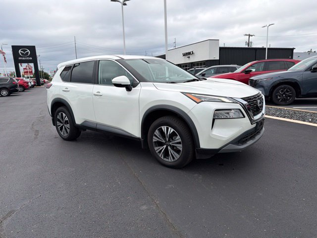 Used 2023 Nissan Rogue SV AWD/4WD image 2