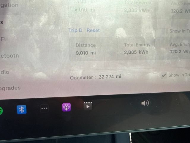 Used 2023 Tesla Model 3 Standard Range RWD image 2