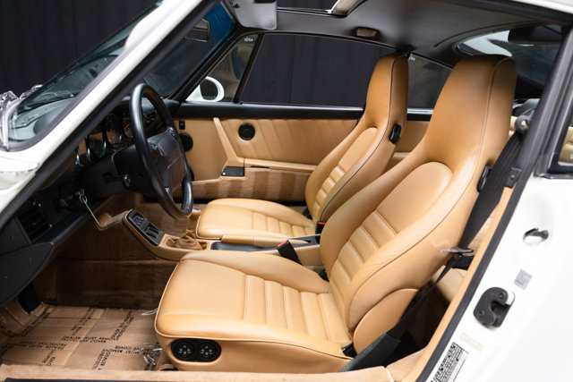 Used 1994 Porsche 911 Carrera 4 image 40