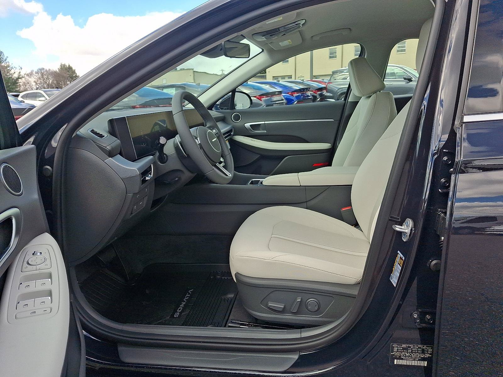 New 2026 Hyundai Sonata SEL FWD image 9