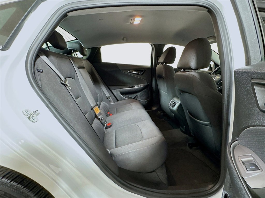Certified 2024 Chevrolet Malibu LT image 24