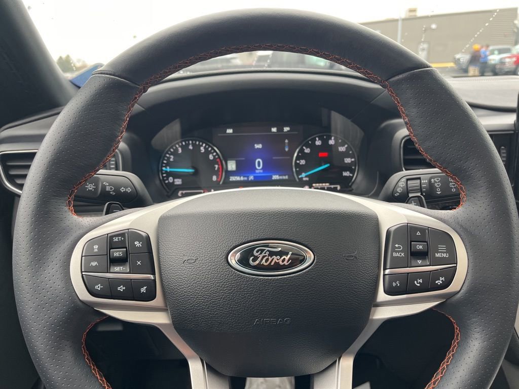 Used 2024 Ford Explorer Timberline w/ Timberline Technology Package image 17
