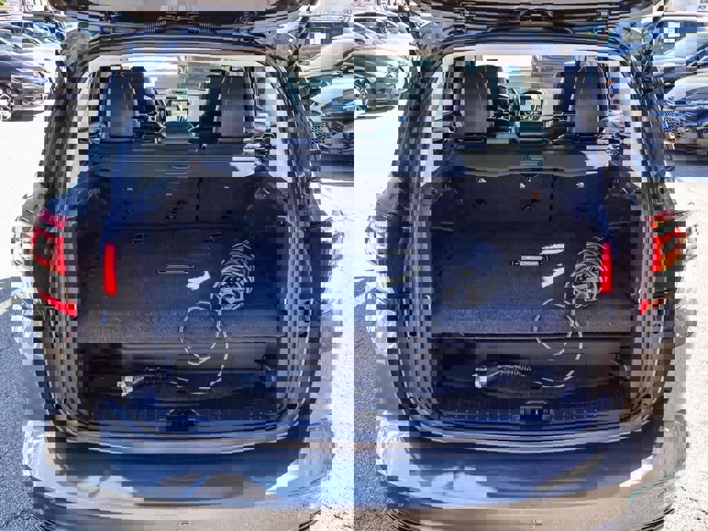 Used 2017 Ford C-MAX Energi Titanium image 26