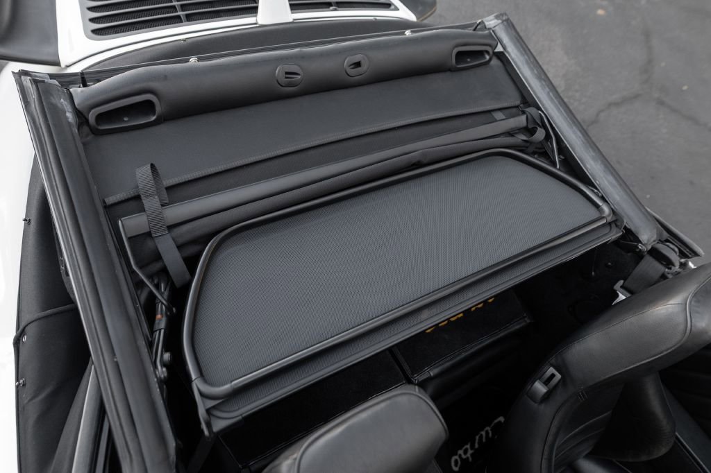Used 1989 Porsche 911 Turbo image 34