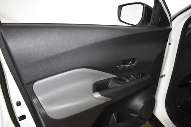 Certified 2023 Nissan Kicks SR w/ SR Premium Package FWD image 7