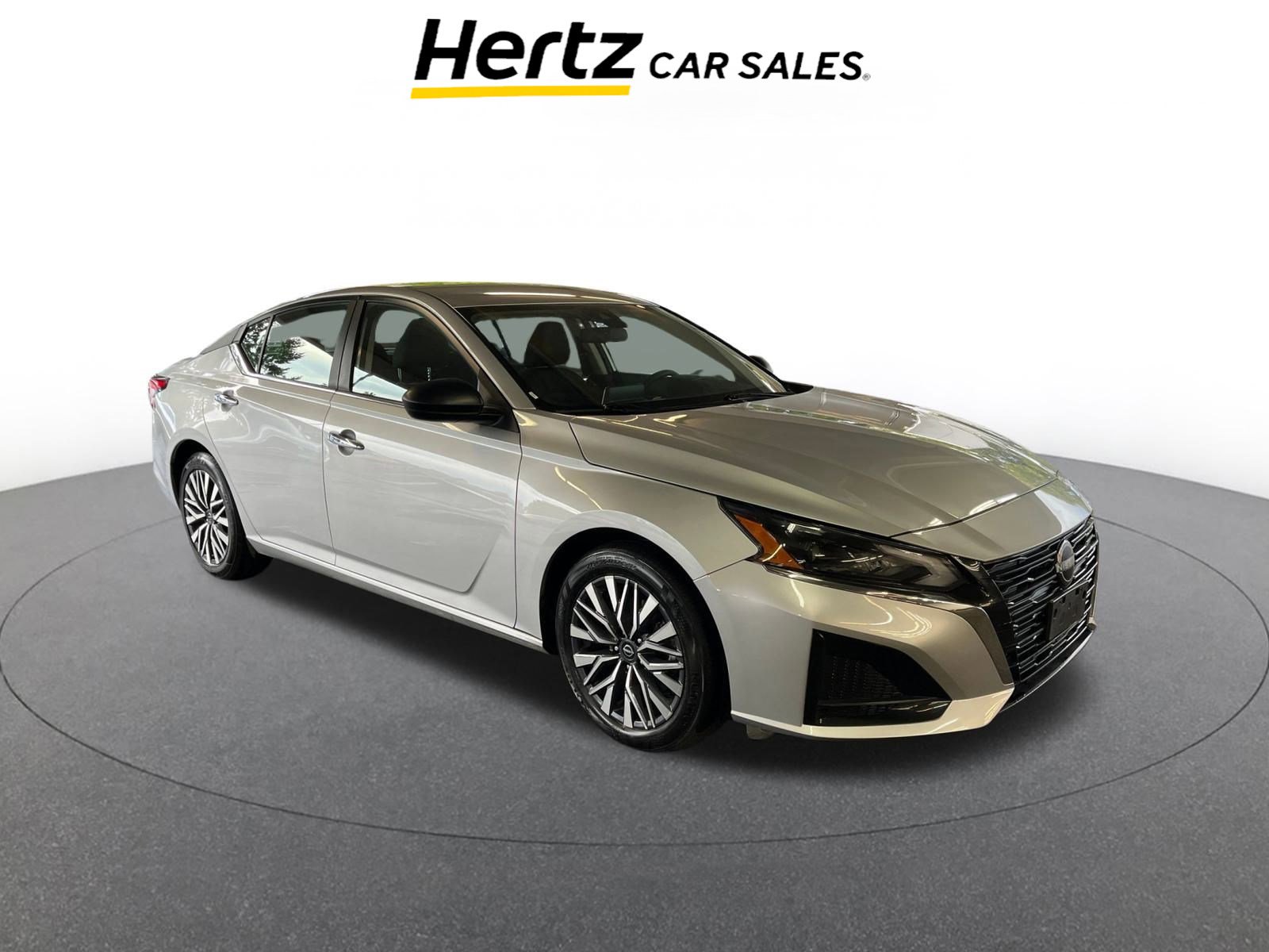 Used 2024 Nissan Altima 2.5 SV