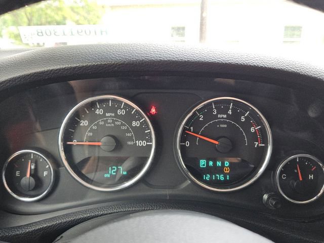 Used 2011 Jeep Wrangler Sahara AWD/4WD image 21
