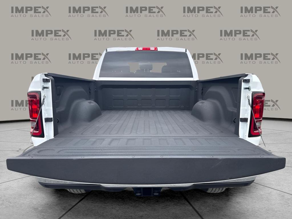 Used 2026 RAM 2500 Big Horn AWD/4WD image 28