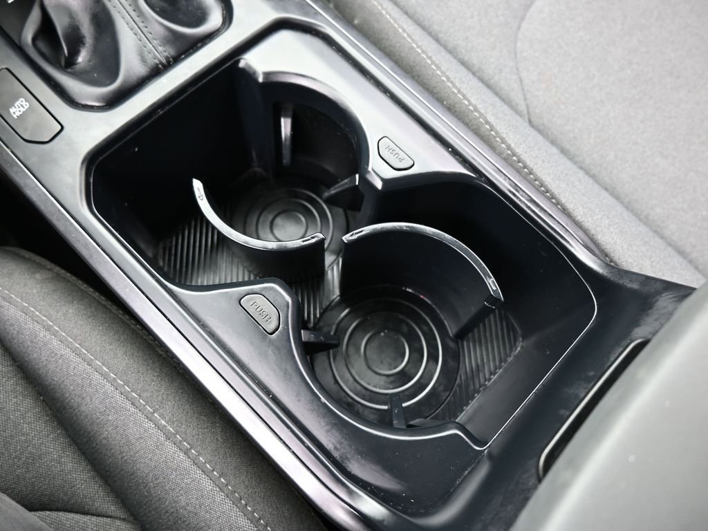 Used 2025 Kia K4 LX image 29