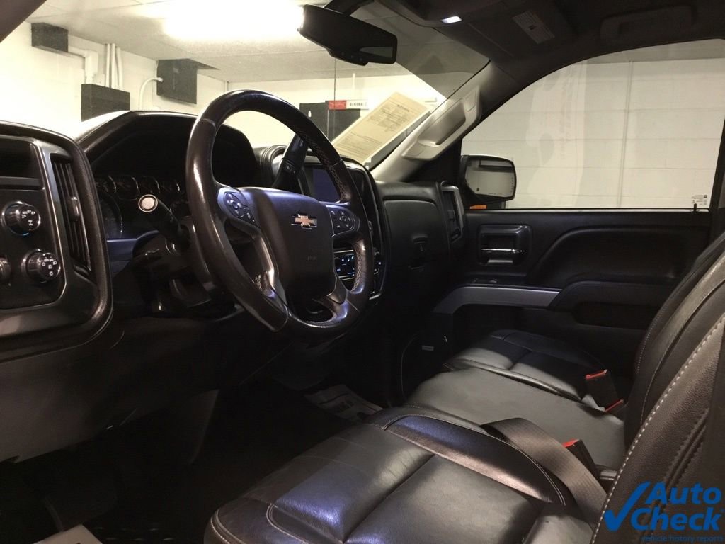 Used 2018 Chevrolet Silverado 1500 LTZ Z71 w/ LTZ Plus Package AWD/4WD image 29