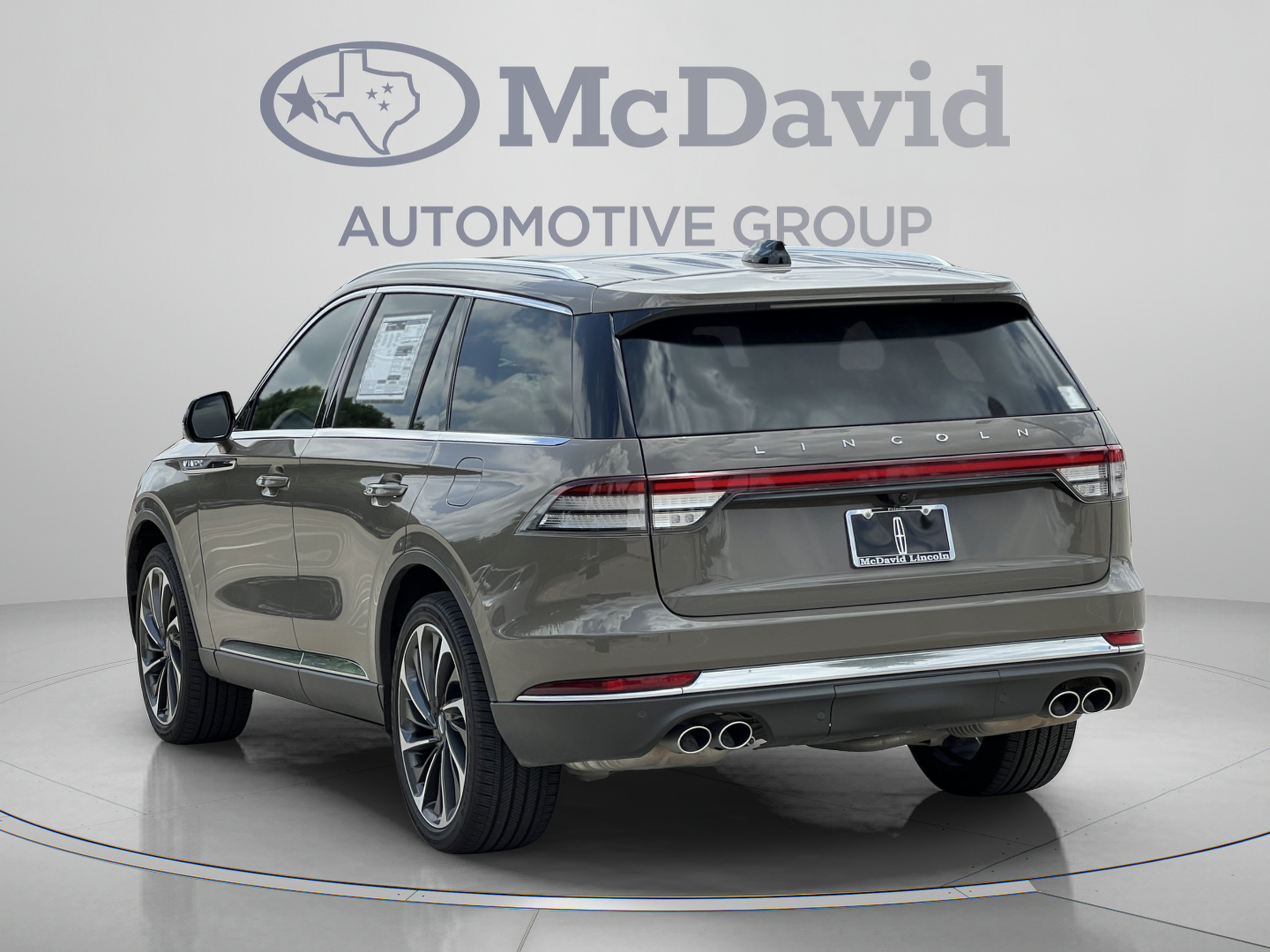 New 2025 Lincoln Aviator Reserve w/ Equipment Group 201A AWD/4WD image 5