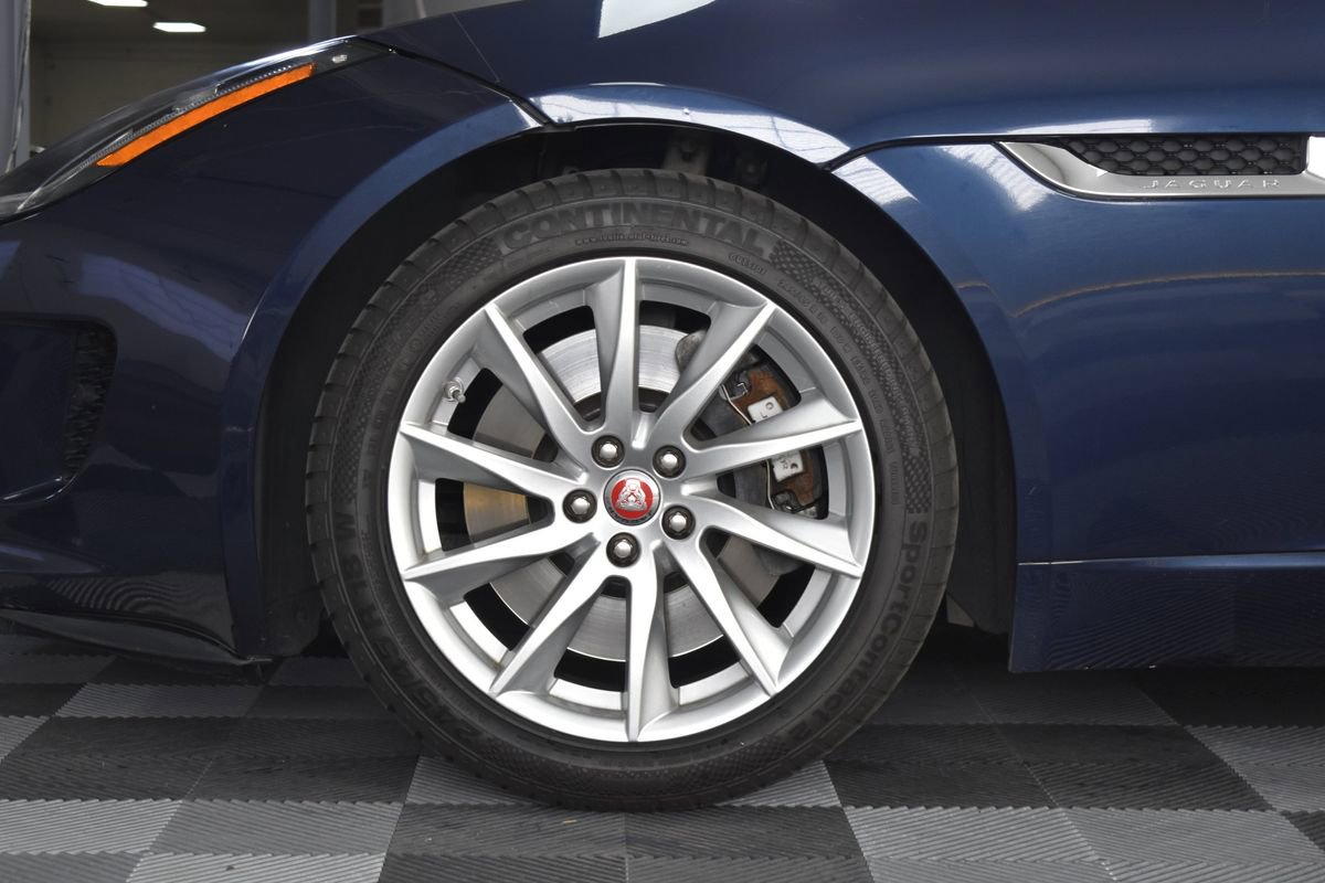 Used 2014 Jaguar F-TYPE image 32