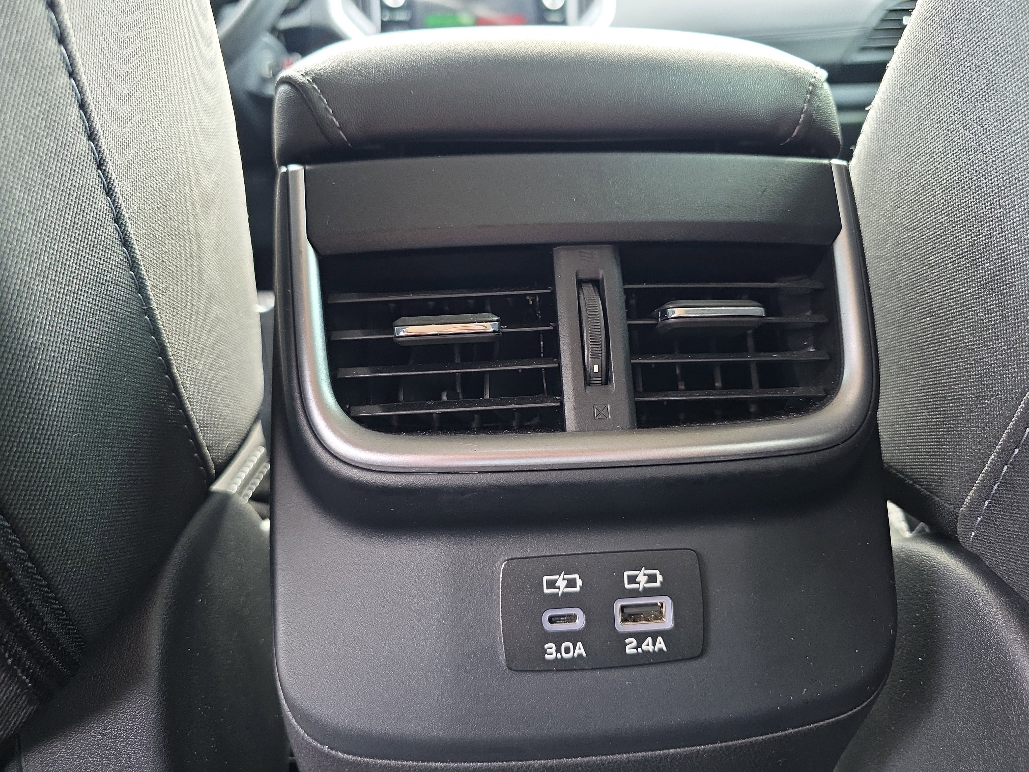 Used 2023 Subaru Outback Premium image 18