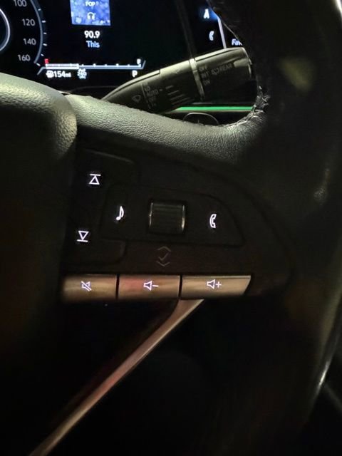 Used 2022 Cadillac Escalade ESV Sport w/ LPO, ONYX Package image 19