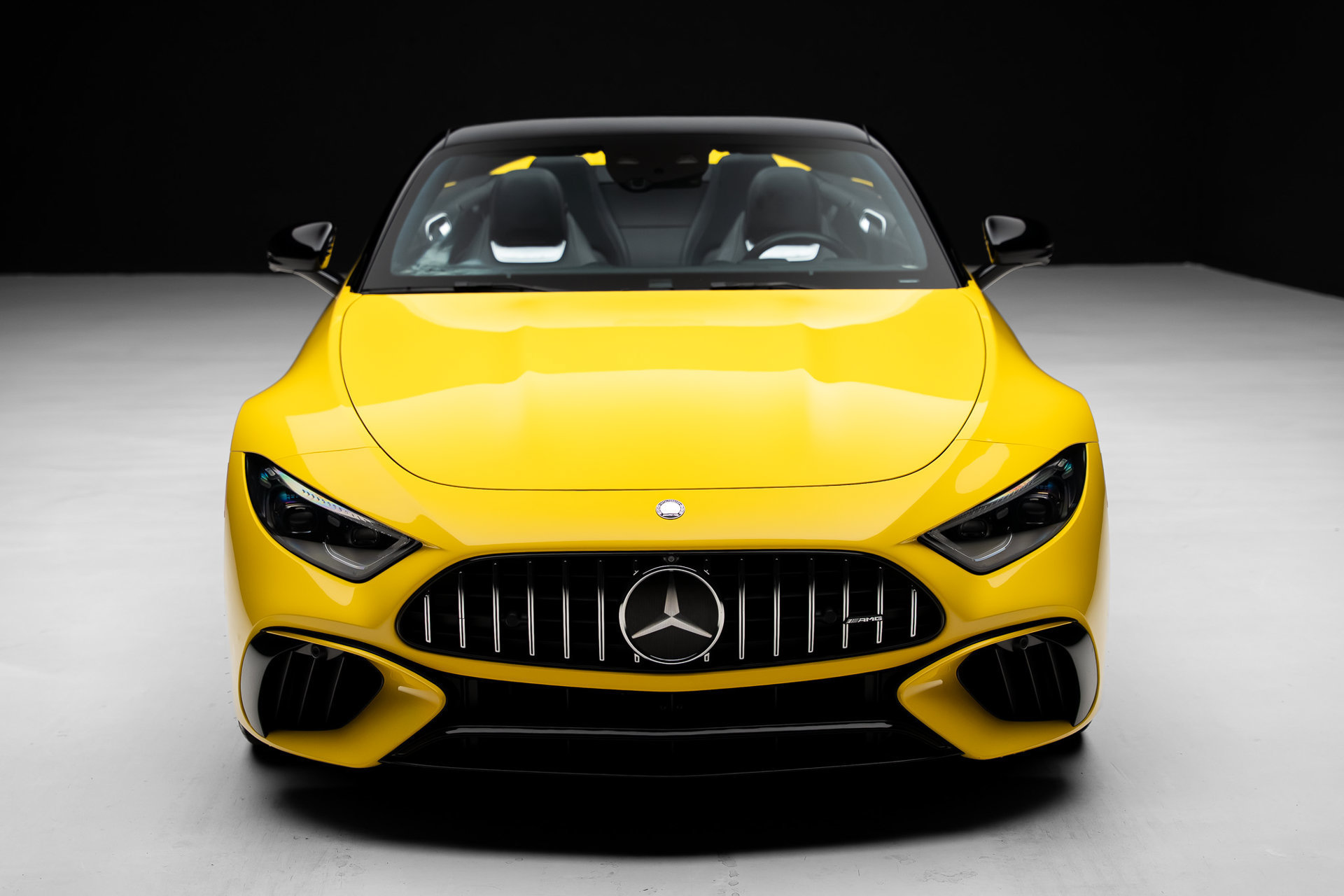 Used 2023 Mercedes-Benz SL 63 AMG 4MATIC image 8