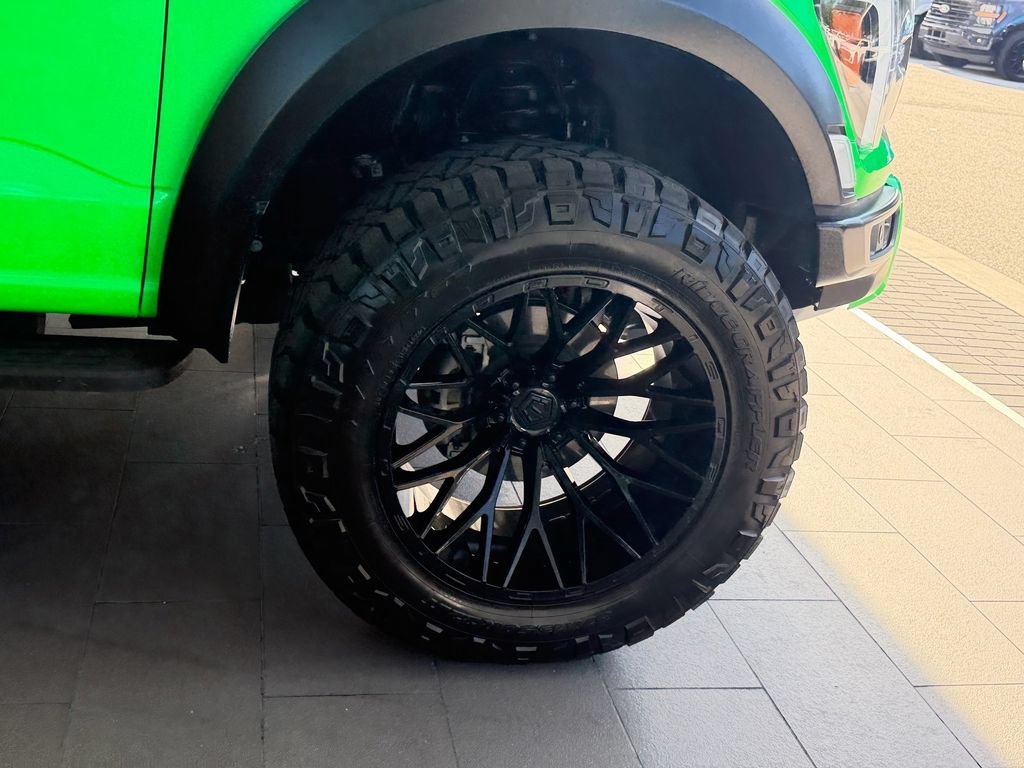 Used 2025 Ford F150 Raptor AWD/4WD image 8