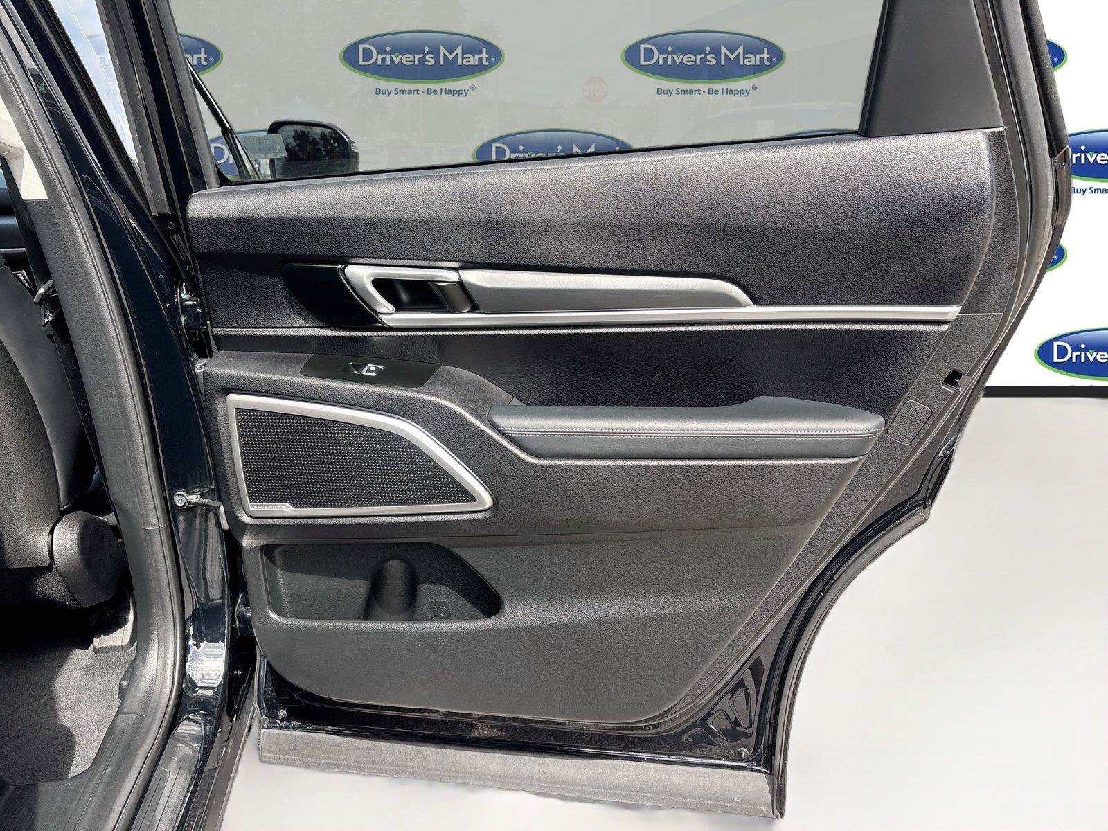 Used 2020 Kia Telluride S FWD image 27