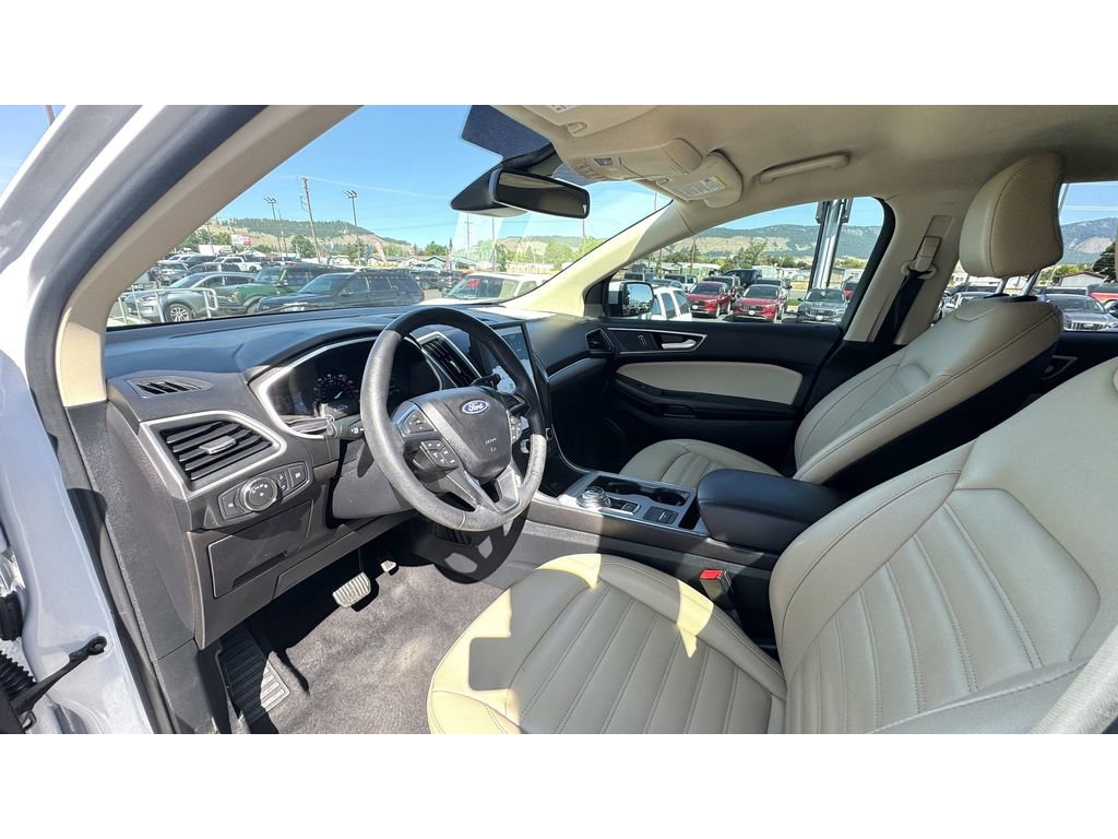 Used 2021 Ford Edge SEL image 17