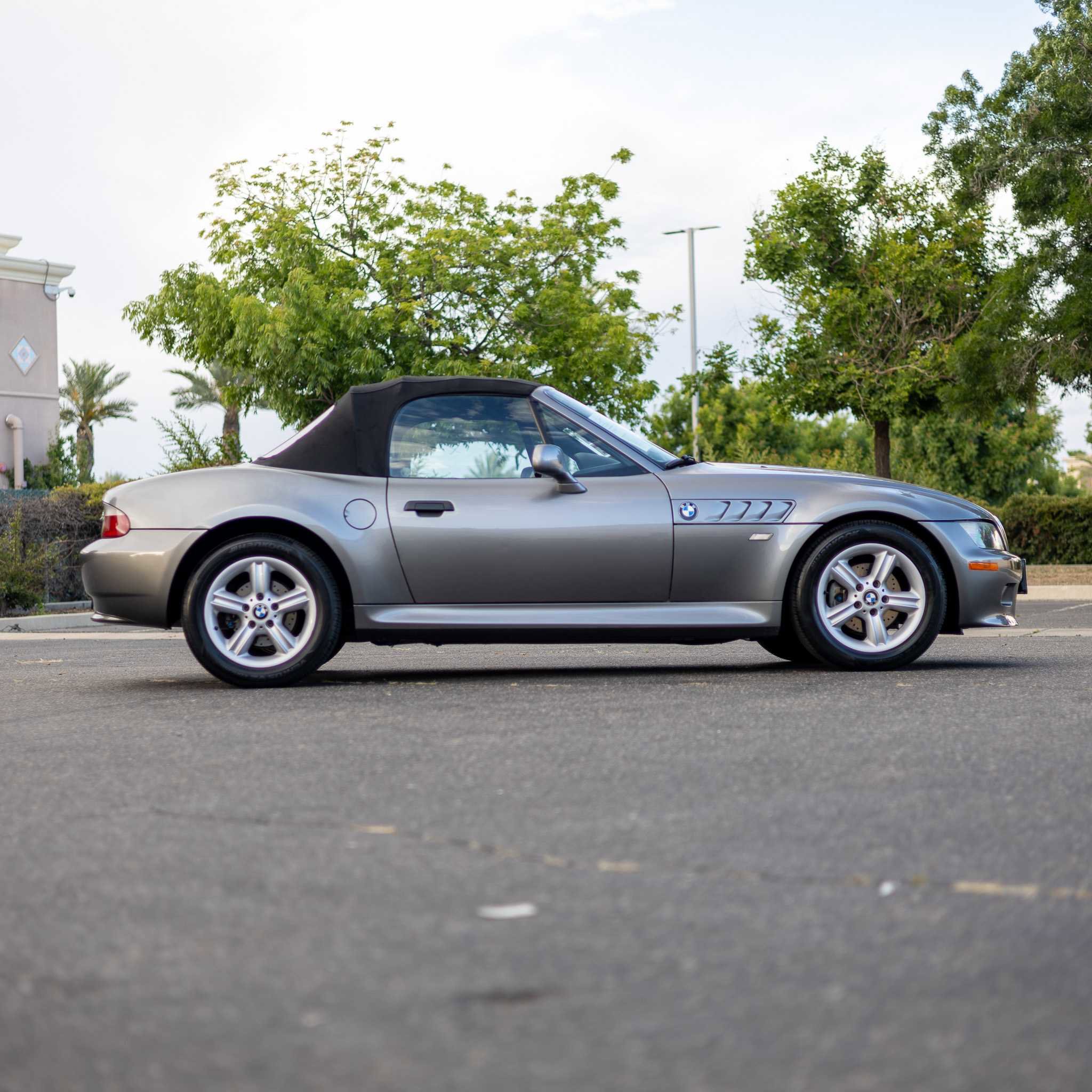 Used 2001 BMW Z3 2.5i image 7
