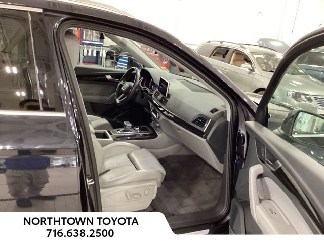 Used 2020 Audi Q5 Prestige AWD/4WD image 11