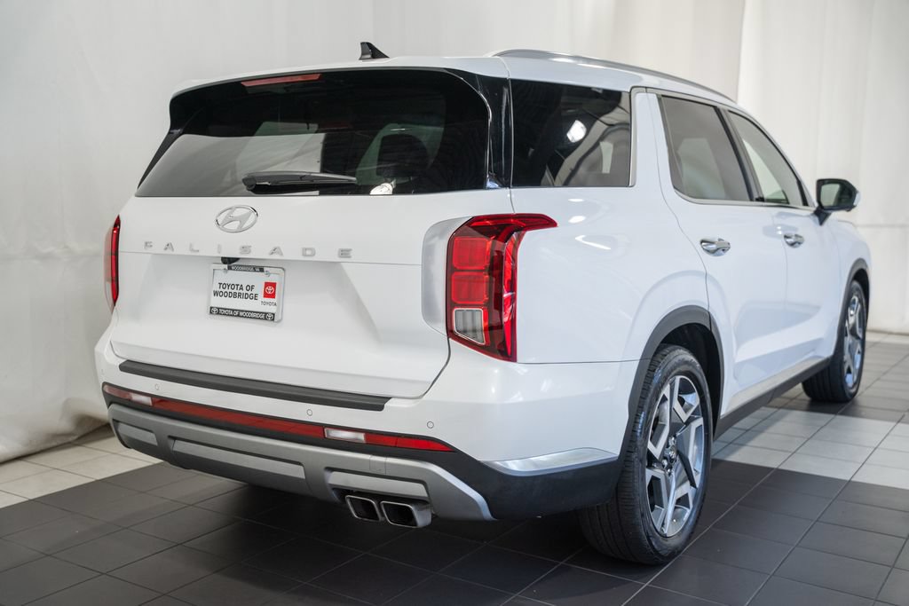 Used 2024 Hyundai Palisade Limited FWD image 4