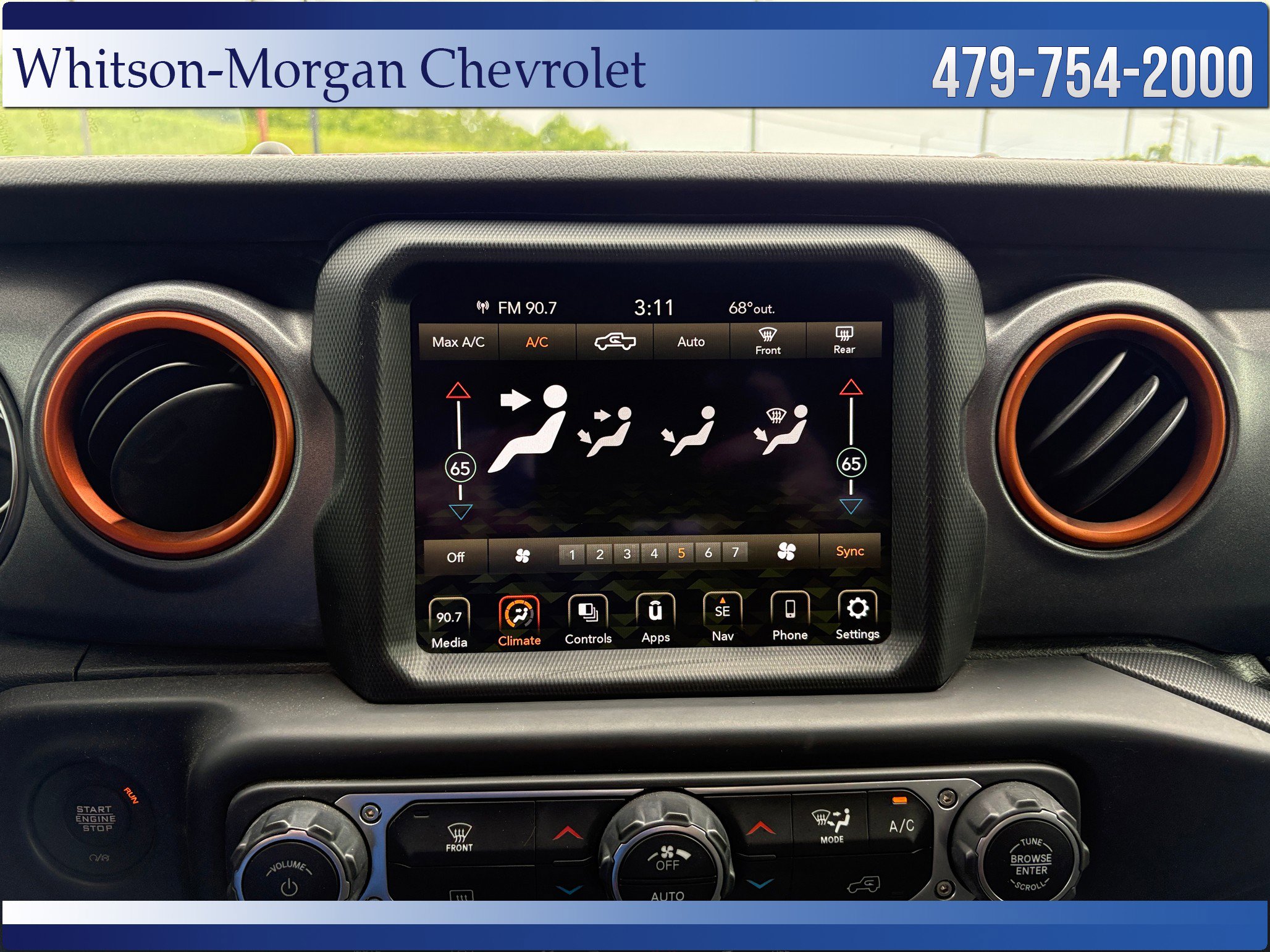 Used 2021 Jeep Gladiator Mojave AWD/4WD image 31