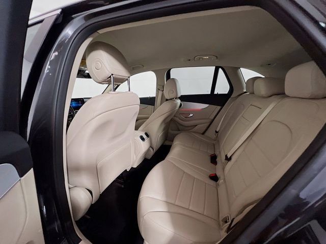 Used 2022 Mercedes-Benz GLC 300 GLC 300 w/ Premium Package Lite image 21