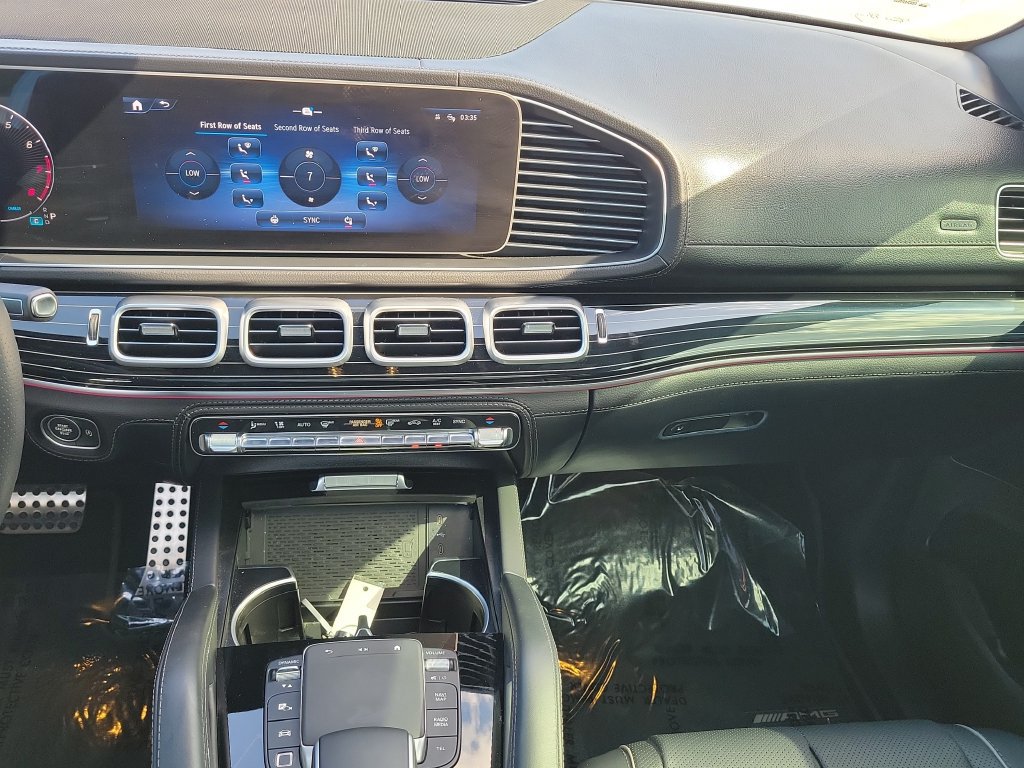 Used 2025 Mercedes-Benz GLS 580 4MATIC image 22