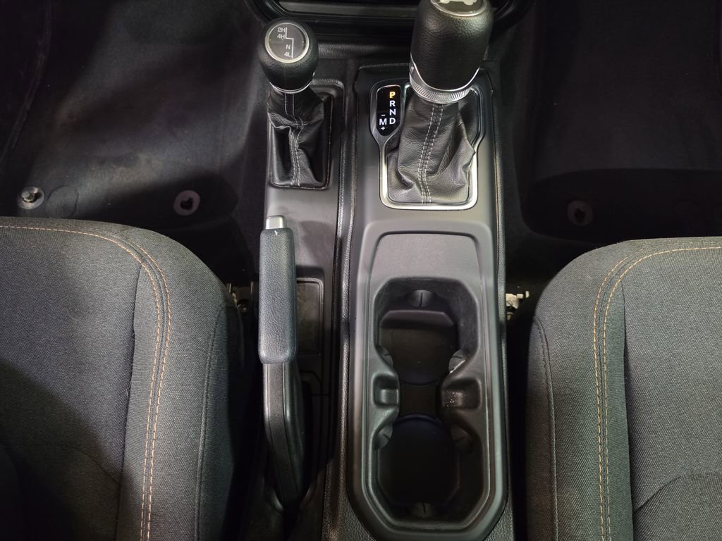 Used 2024 Jeep Wrangler Sport S image 12