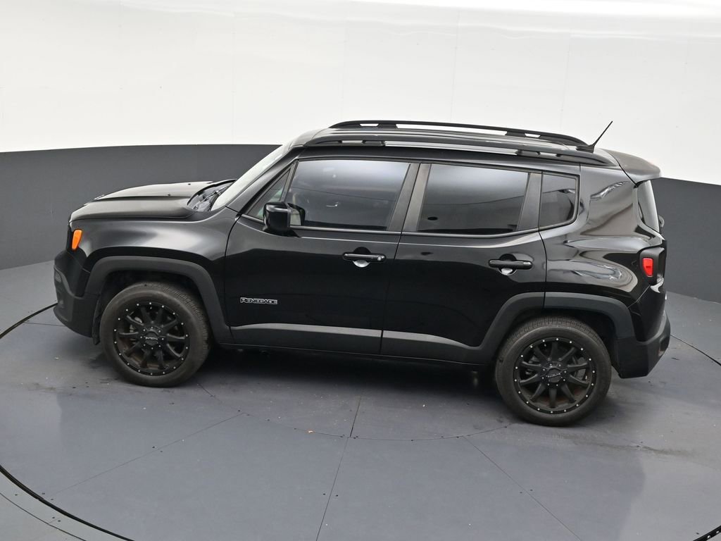 Used 2017 Jeep Renegade Latitude image 13