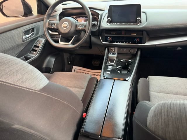 Used 2023 Nissan Rogue SV FWD image 33