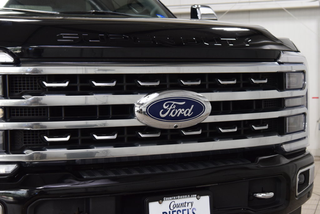 Used 2024 Ford F350 Platinum w/ FX4 Off-Road Package AWD/4WD image 9