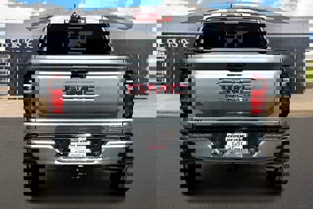 New 2026 GMC Canyon Elevation w/ Convenience Package image 4