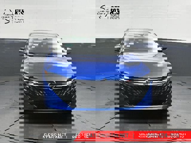 New 2026 Nissan Sentra SR image 5