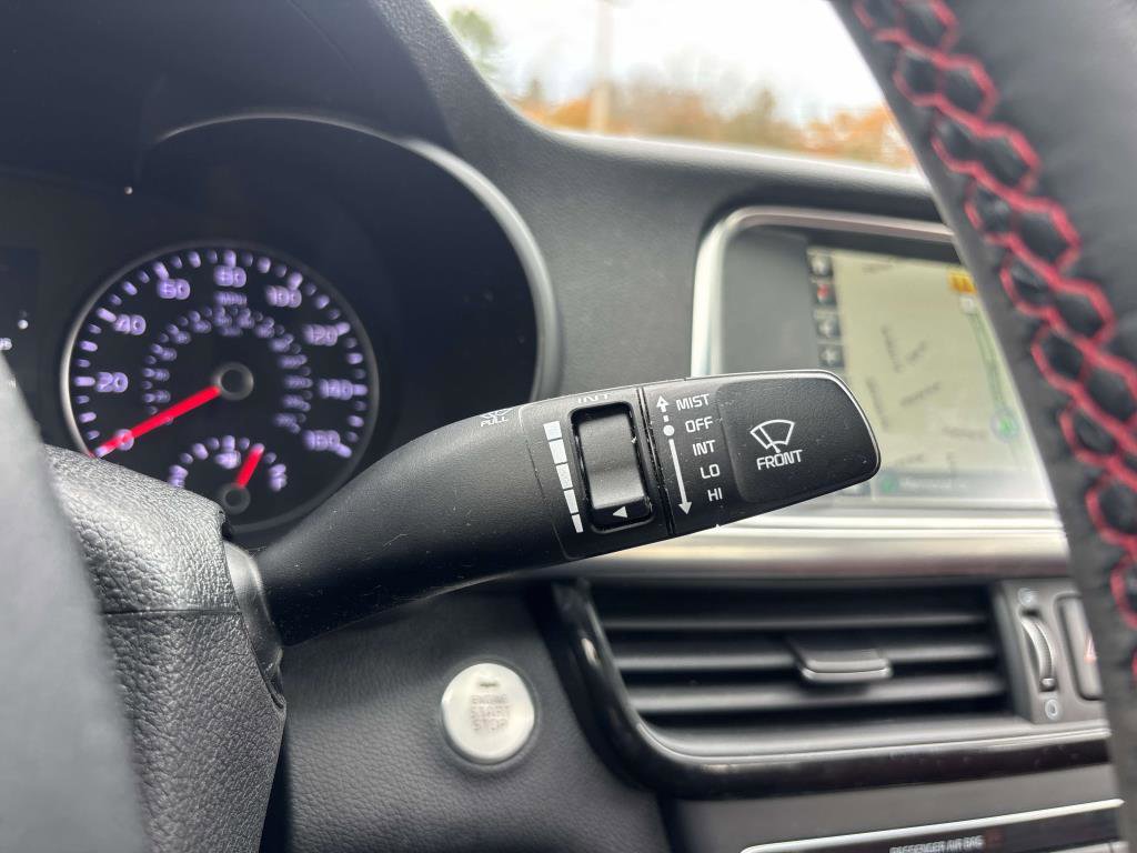 Used 2017 Kia Optima SX w/ Launch Edition Package image 30