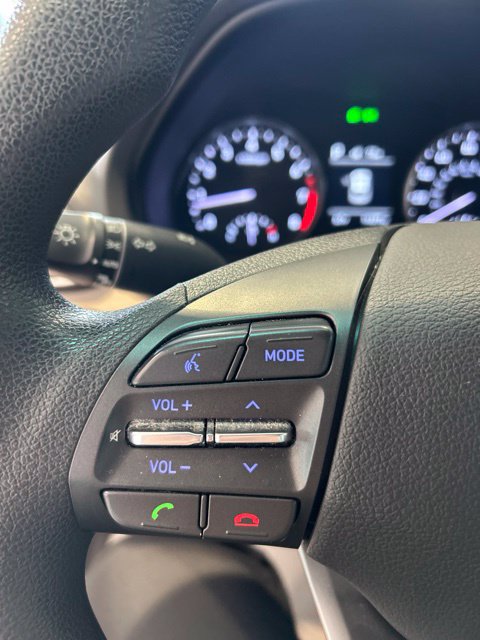 Used 2018 Hyundai Elantra GT FWD image 14