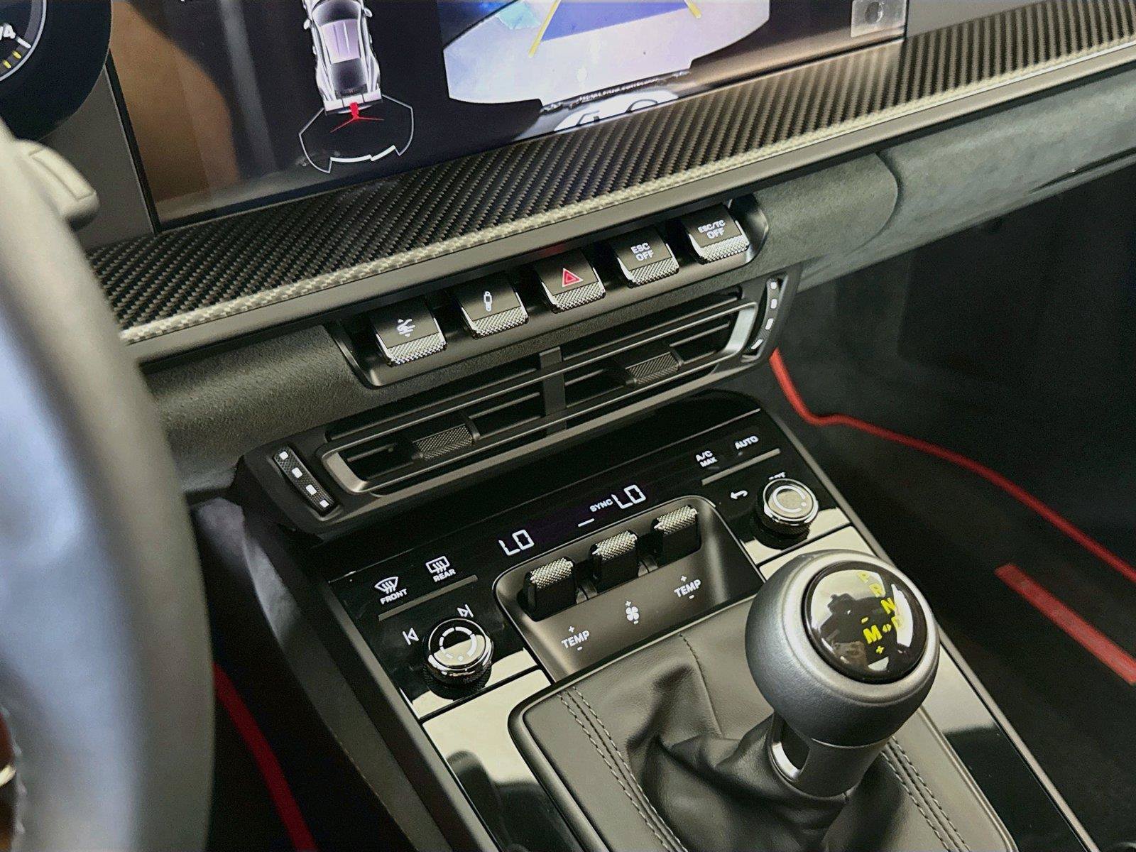 Used 2025 Porsche 911 GT3 RS RWD image 21