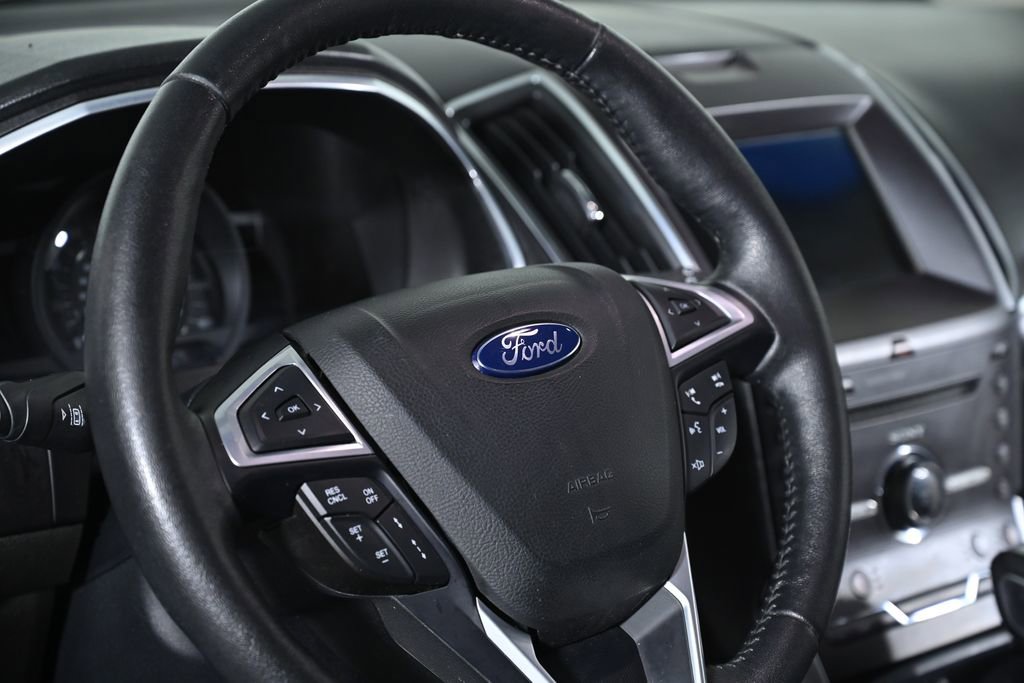 Used 2016 Ford Edge Sport w/ Equipment Group 401A AWD/4WD image 14