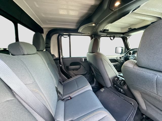 Used 2025 Jeep Gladiator Sport AWD/4WD image 25