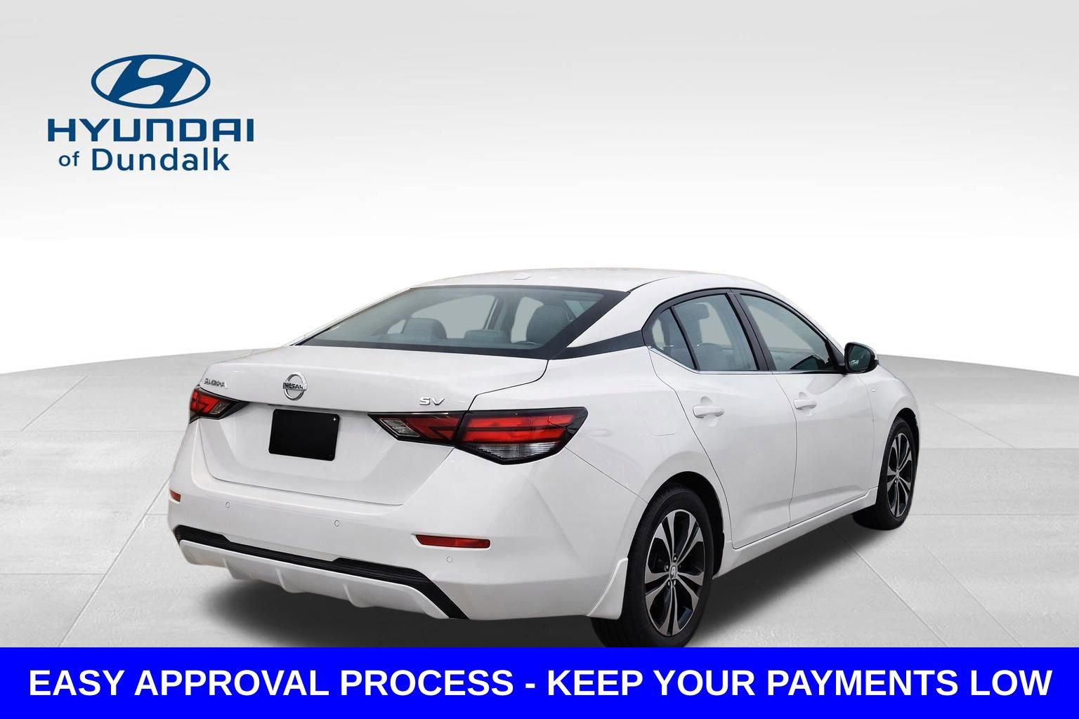 Used 2020 Nissan Sentra SV image 2