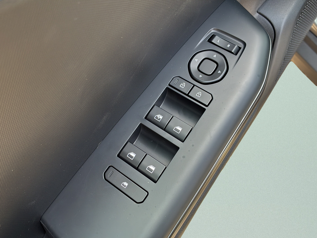 New 2026 Kia K4 FWD image 21