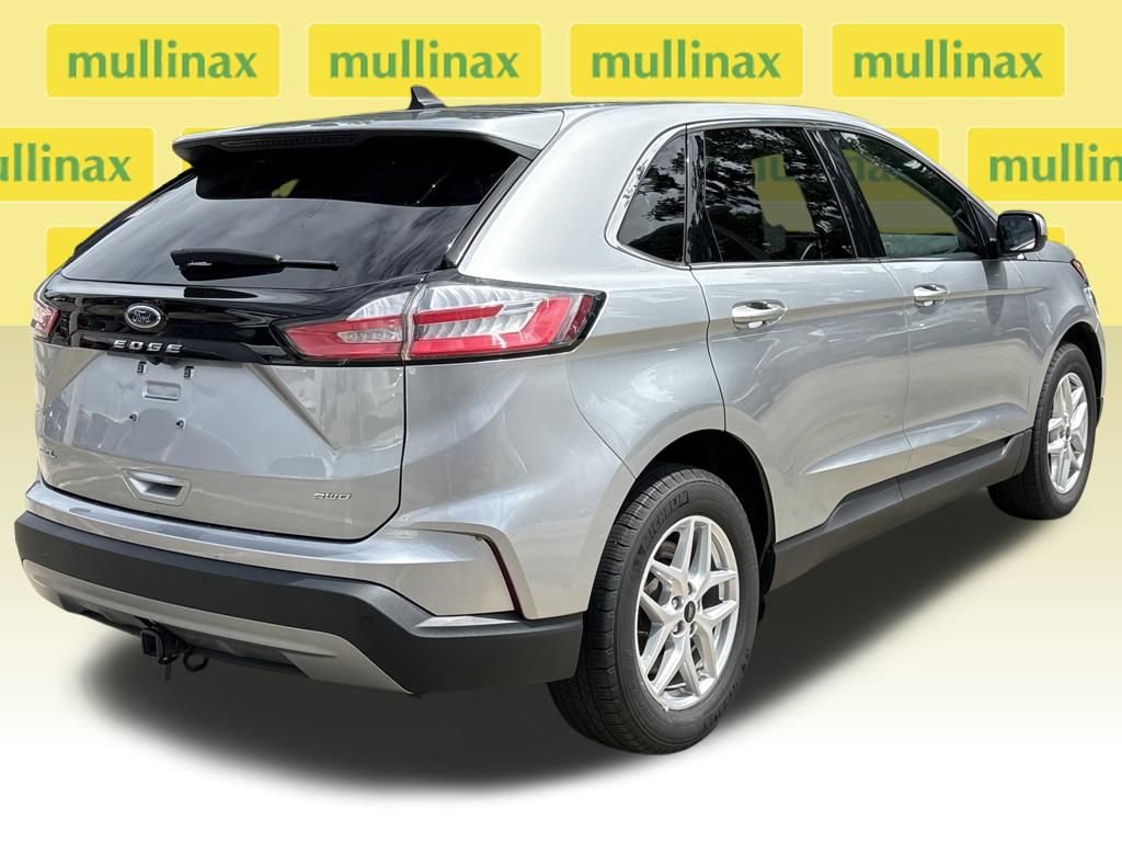 Used 2024 Ford Edge SEL w/ Convenience Package image 7
