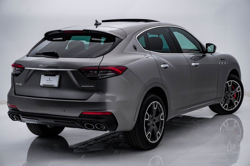 Certified 2022 Maserati Levante Modena image 11