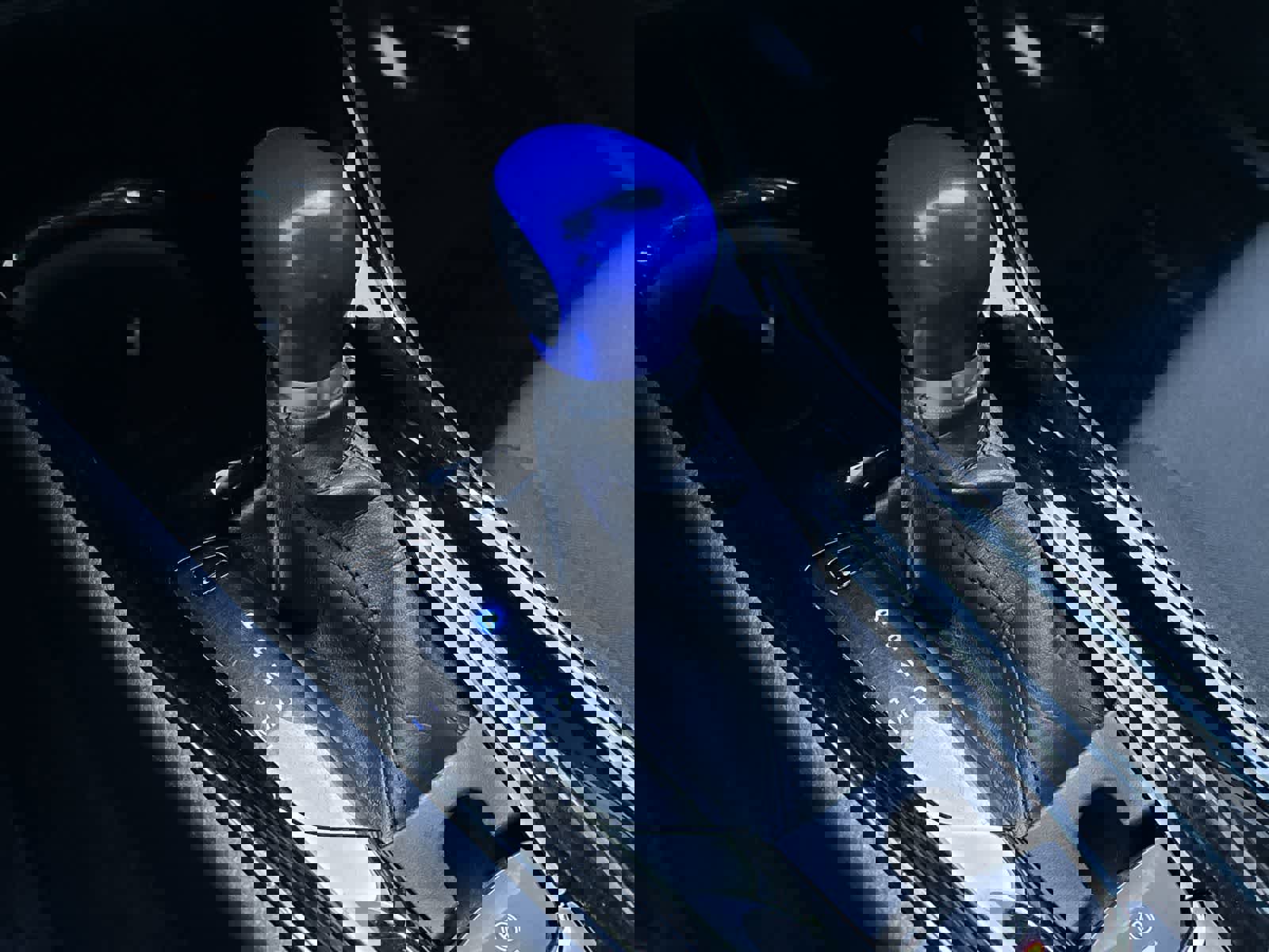 Used 2021 Toyota C-HR XLE image 21