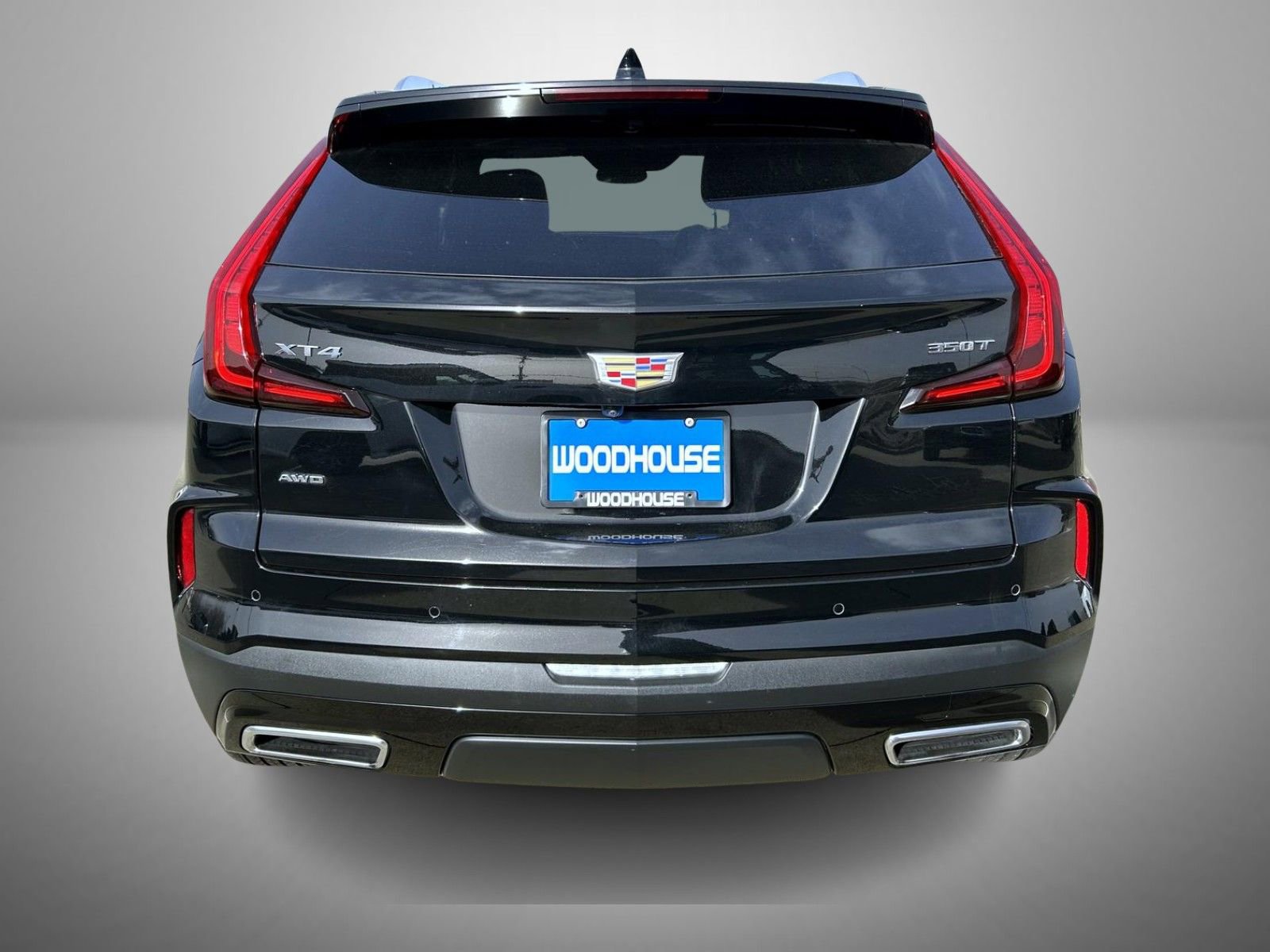 Used 2025 Cadillac XT4 Premium Luxury image 6