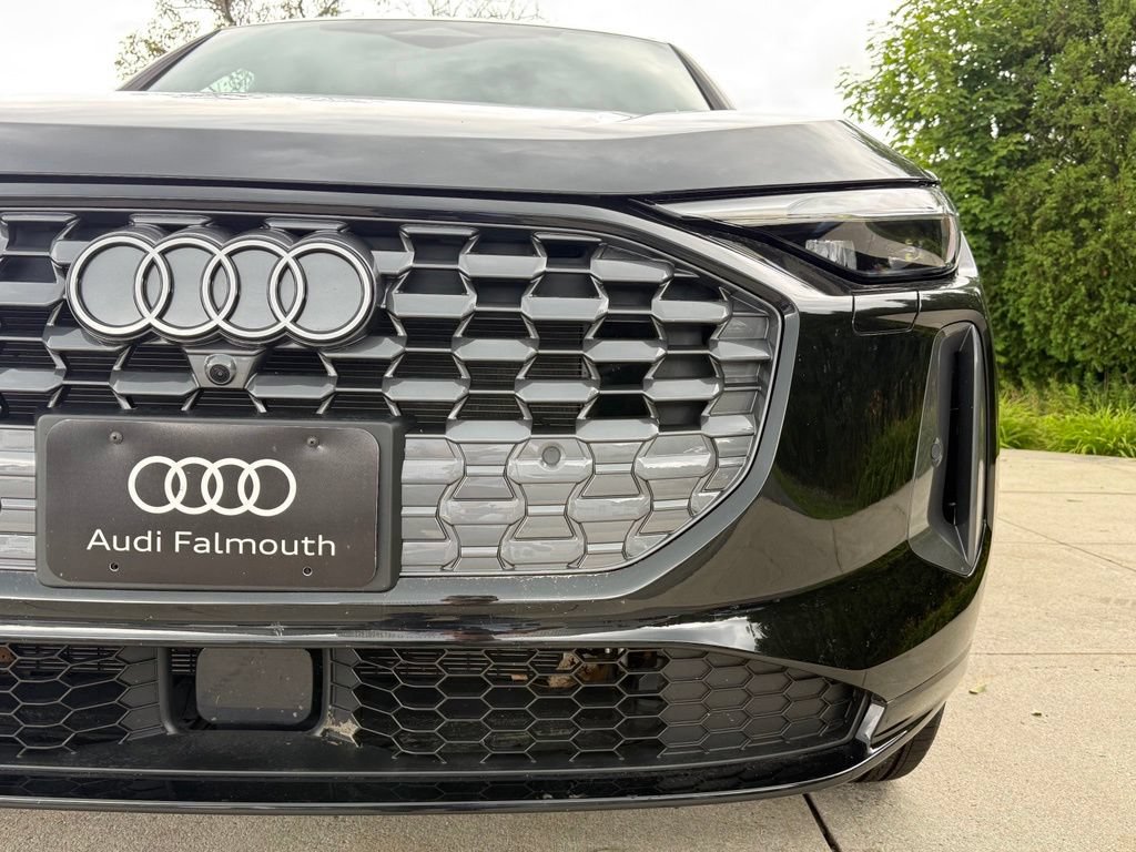 Used 2025 Audi Q5 Premium w/ Convenience Package AWD/4WD image 4