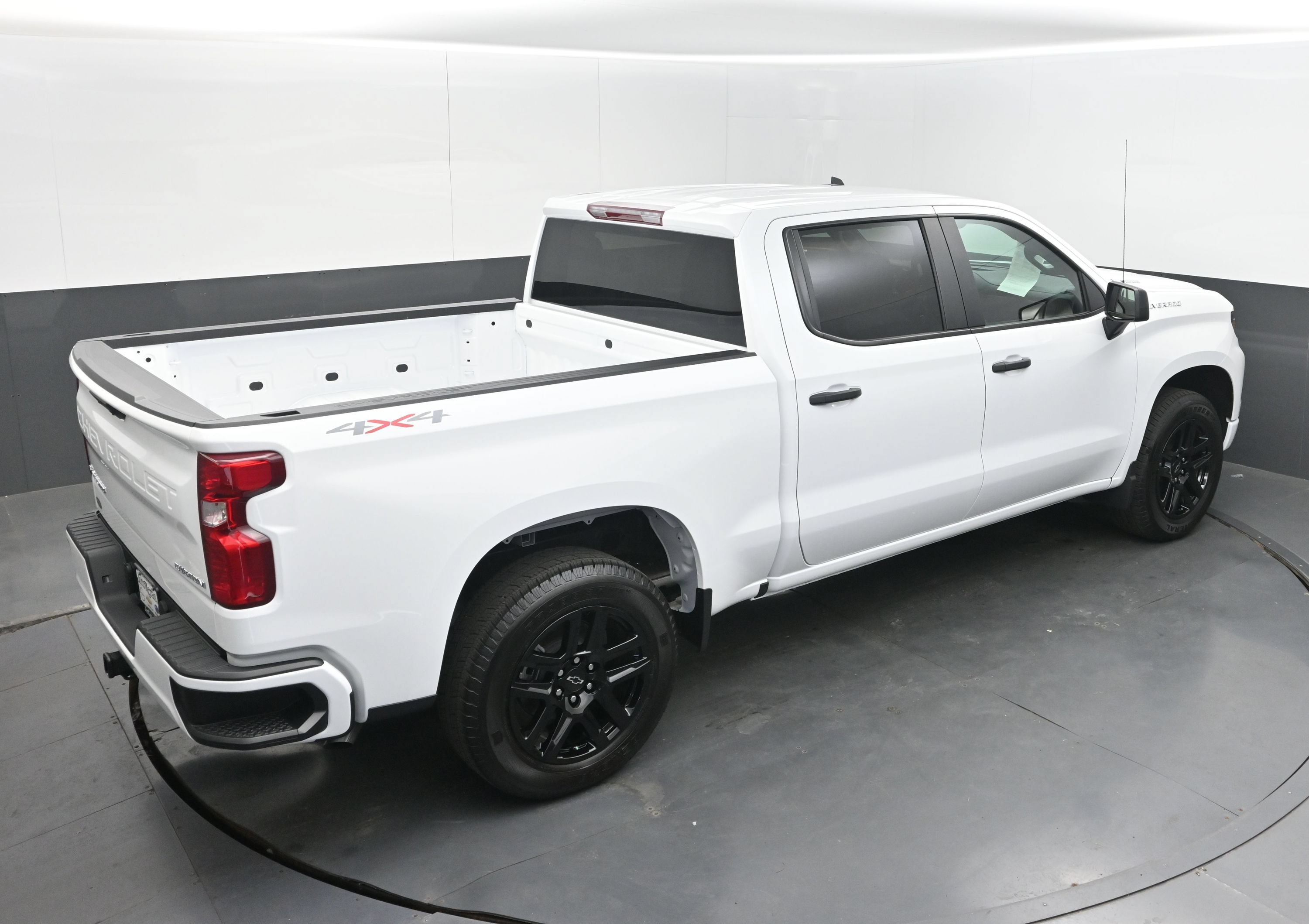 Used 2026 Chevrolet Silverado 1500 Custom AWD/4WD image 37