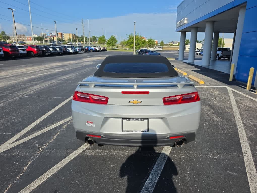Used 2018 Chevrolet Camaro LT w/ RS Package RWD image 4